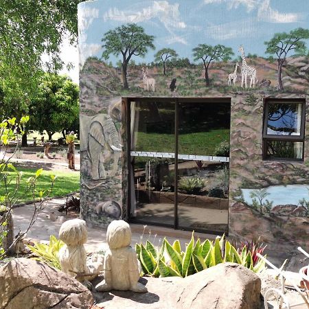 Mountain Valley Stay - Unit 4 Mbombela ภายนอก รูปภาพ